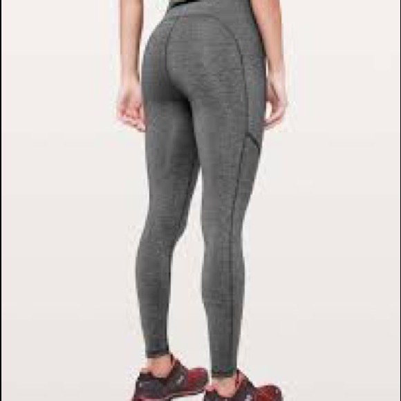 Lululemon speed up tight - Picture 3 of 9